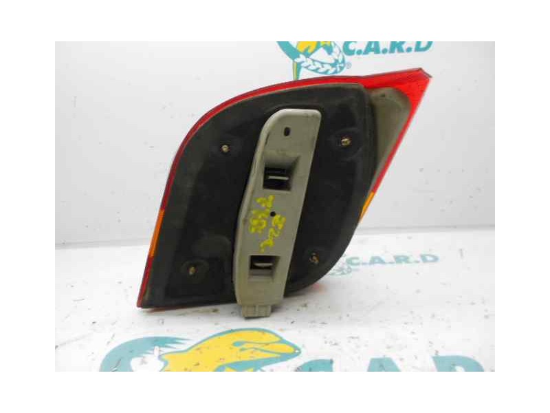 Recambio de piloto trasero izquierdo para ford fiesta berl./courier surf referencia OEM IAM   