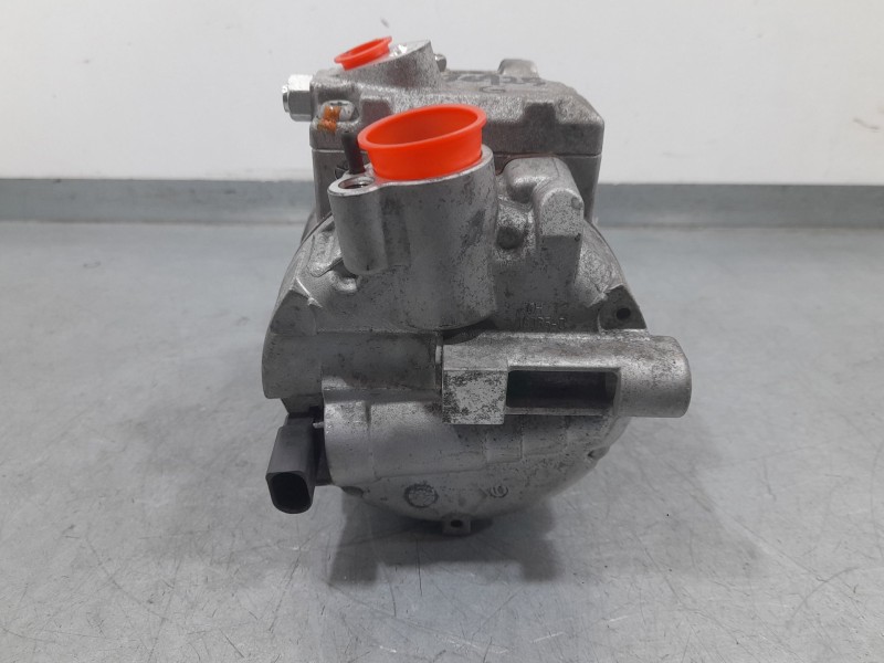 Recambio de compresor aire acondicionado para seat toledo iv (kg3) 1.6 tdi referencia OEM IAM 699357  VALEO