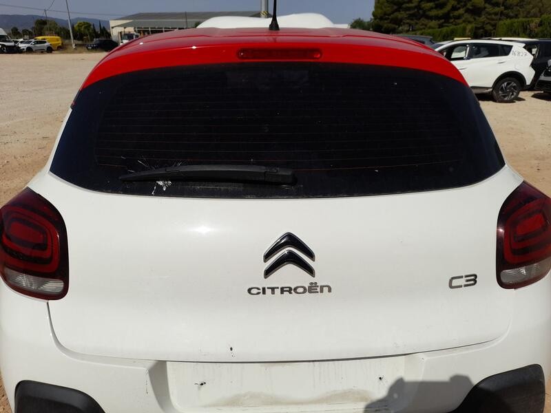 Recambio de porton trasero para citroën c3 iii (sx) 1.2 vti 82 referencia OEM IAM 9812299680  