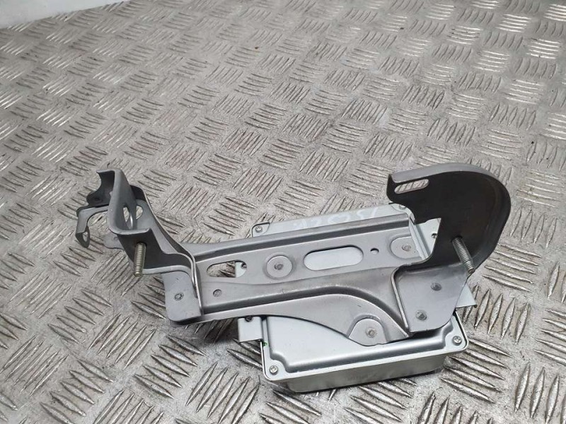 Recambio de modulo electronico para toyota yaris active referencia OEM IAM 8926052020 2190011460 FUJITSU