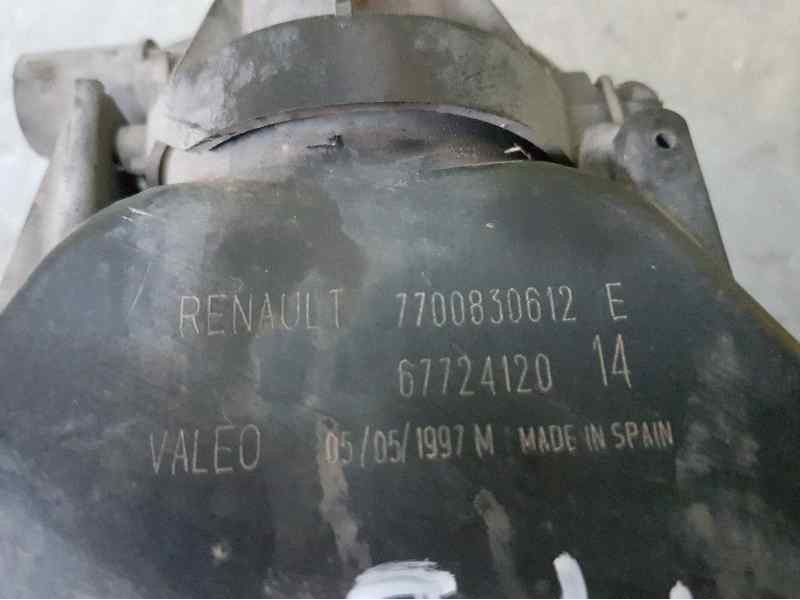 Recambio de faro antiniebla derecho para renault laguna (b56) 1.8 rt (b56b) referencia OEM IAM 7700830612E 67724120 VALEO
