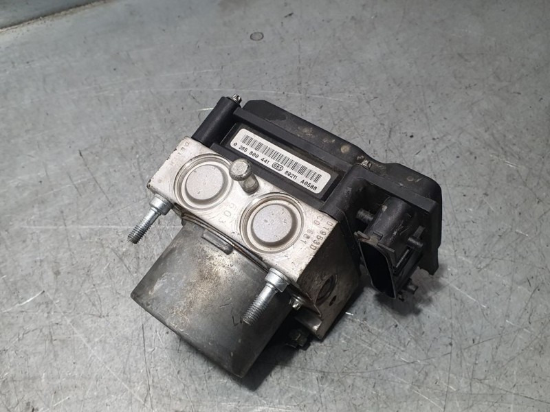 Recambio de abs para peugeot 107 urban referencia OEM IAM 445100H10 0265231579 BOSCH