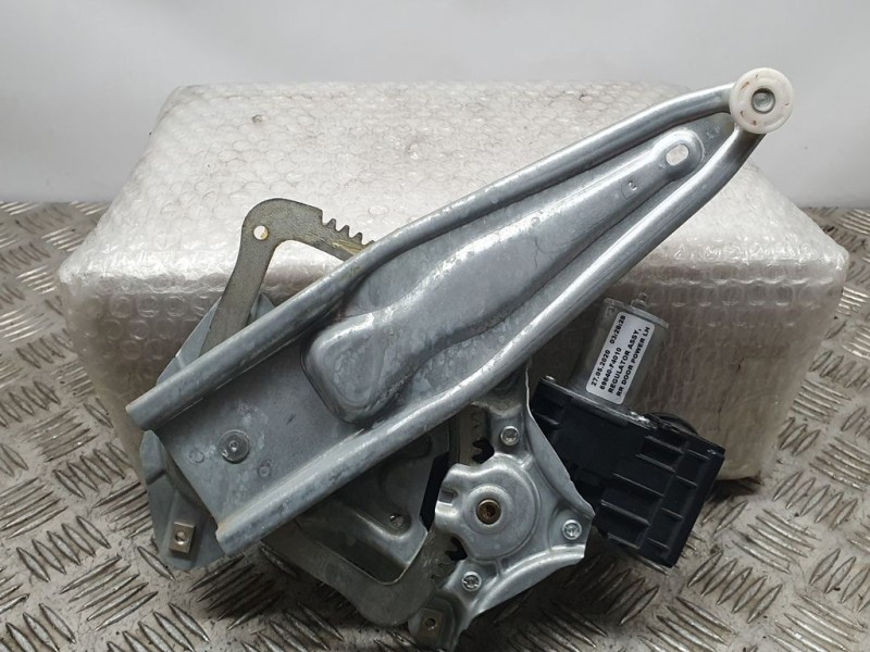 Recambio de elevalunas trasero izquierdo para toyota c-hr hybrid advance referencia OEM IAM 85710F4020 AE0620203921 DENSO ELECTR