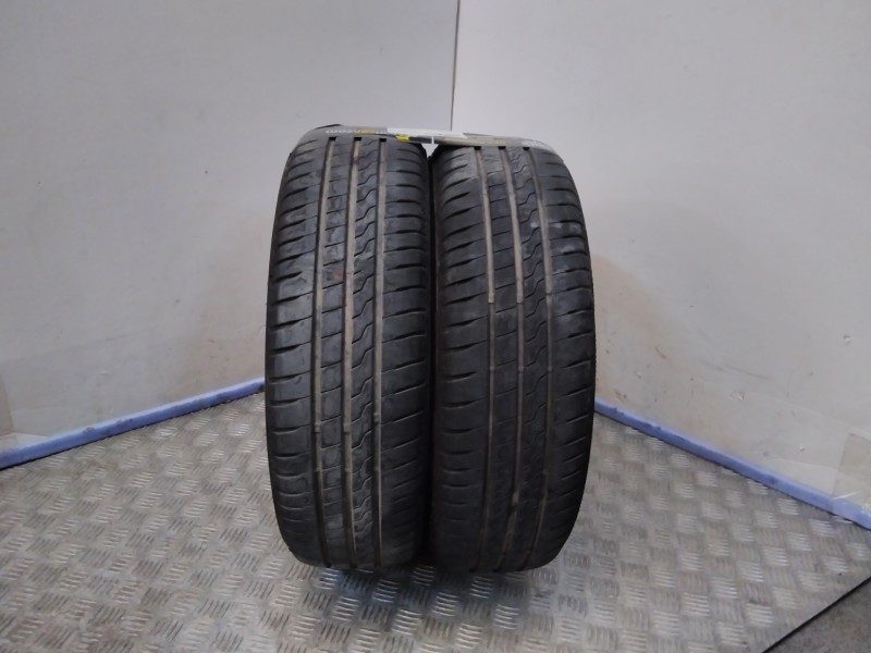 Recambio de neumatico pareja para neumaticos reutilizados - referencia OEM IAM 175651584H 175/65/15/84H FIRESTONE