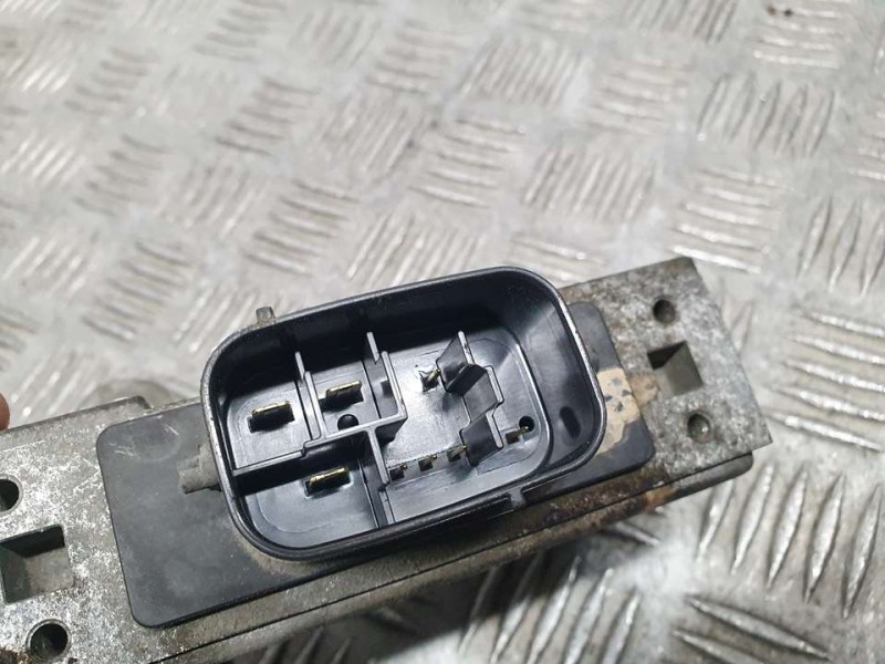 Recambio de modulo electronico para toyota yaris active referencia OEM IAM G92C052011  