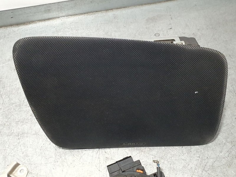 Recambio de kit airbag para peugeot 107 urban referencia OEM IAM 891700H050  