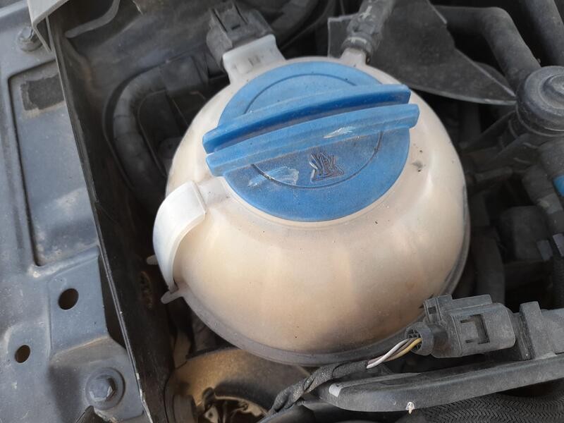 Recambio de deposito expansion para seat toledo iv (kg3) 1.6 tdi referencia OEM IAM 6Q0121407D  