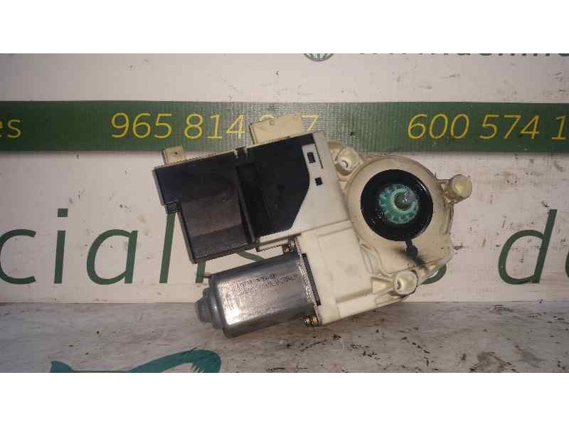 Recambio de motor elevalunas delantero derecho para citroën c5 berlina sx (e) referencia OEM IAM 996386100  