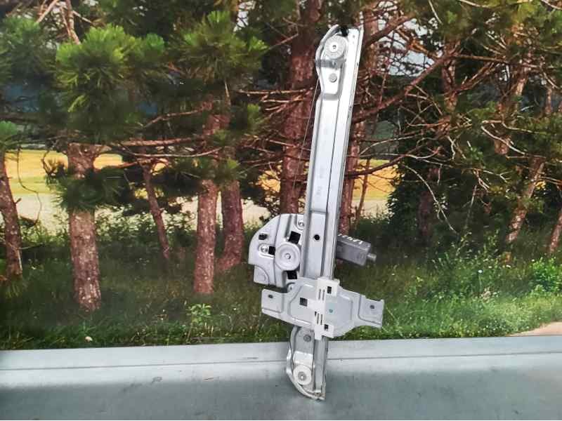 Recambio de elevalunas delantero izquierdo para citroën c3 feel referencia OEM IAM 9813093880  ELECTRICO 2 PINS