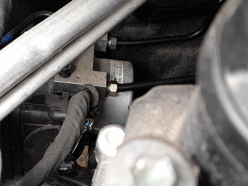 Recambio de abs para toyota aygo x (_b7_) 1.0 vvt-i (kgb70) referencia OEM IAM 440500H200  