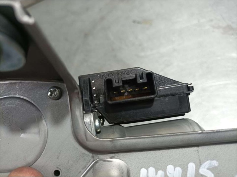 Recambio de motor limpia trasero para toyota c-hr hybrid advance referencia OEM IAM 85130F4010 2596009212 DENSO