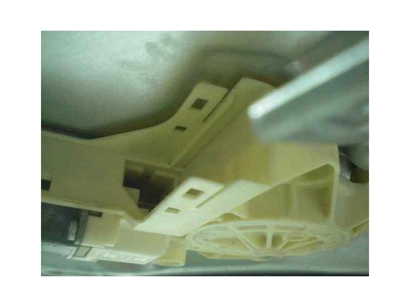 Recambio de elevalunas delantero derecho para ford focus berlina (cap) ambiente (d) referencia OEM IAM   