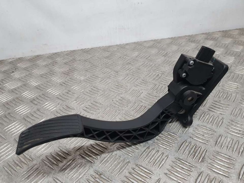 Recambio de potenciometro pedal para maxus e-deliver 9 l2 h1 referencia OEM IAM SIN REF  