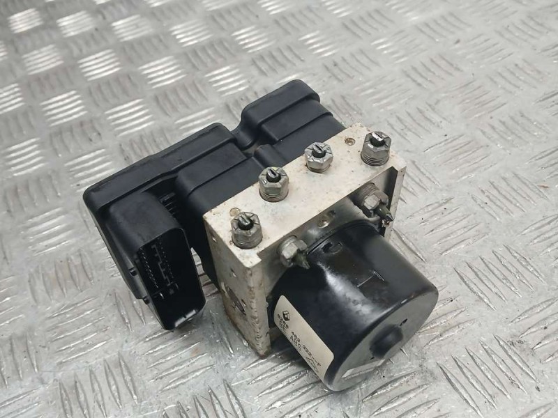 Recambio de abs para renault twingo acces referencia OEM IAM 8200403322F 10020700594 ATE