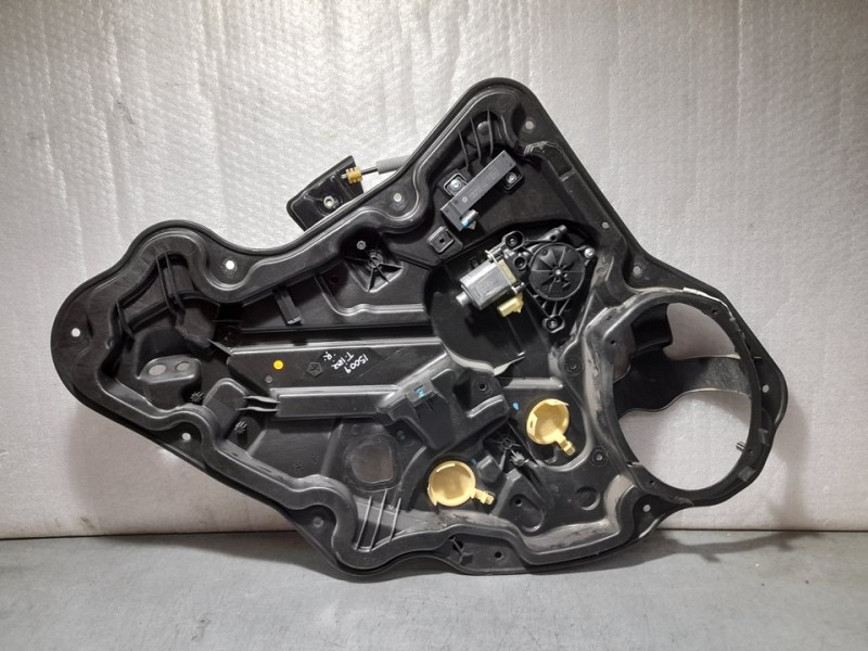 Recambio de elevalunas trasero izquierdo para jeep compass ii limited 4x2 referencia OEM IAM 68242305AA 2 PINS ELECTRICO