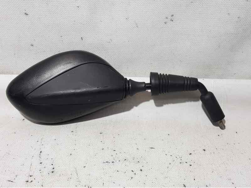 Recambio de retrovisor derecho para kymco agility 50/125 agility city 125 referencia OEM IAM   