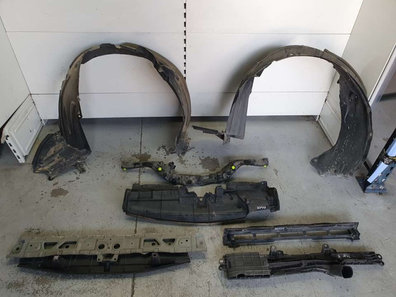 Recambio de paragolpes delantero para toyota c-hr hybrid advance referencia OEM IAM 52119F4910 53301F4010 CAPO 