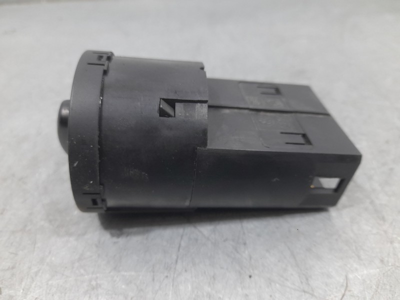 Recambio de mando luces para seat toledo iv (kg3) 1.6 tdi referencia OEM IAM 6JA941531  