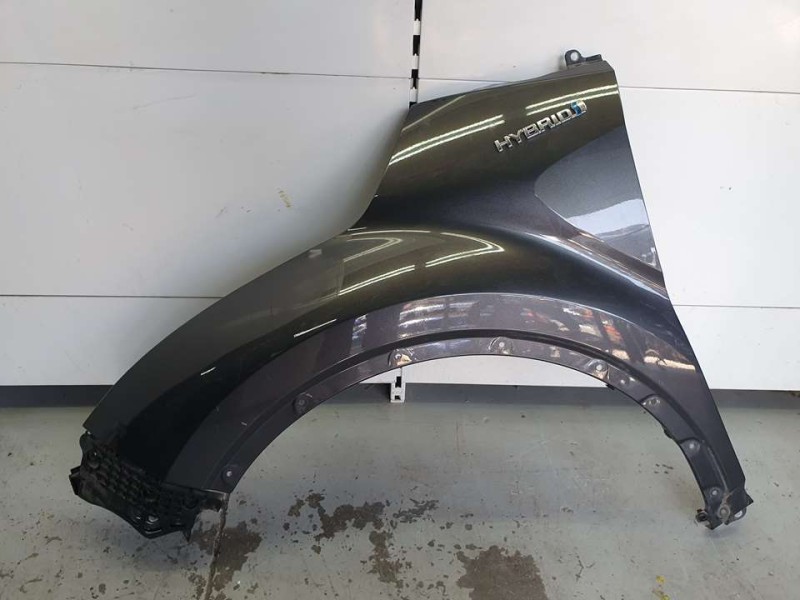 Recambio de paragolpes delantero para toyota c-hr hybrid advance referencia OEM IAM 52119F4910 53301F4010 CAPO 