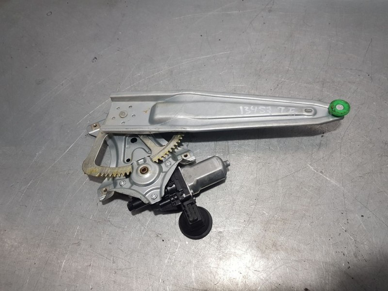 Recambio de elevalunas trasero izquierdo para toyota yaris active referencia OEM IAM 857100D100 973582101 DENSO ELECTRICO