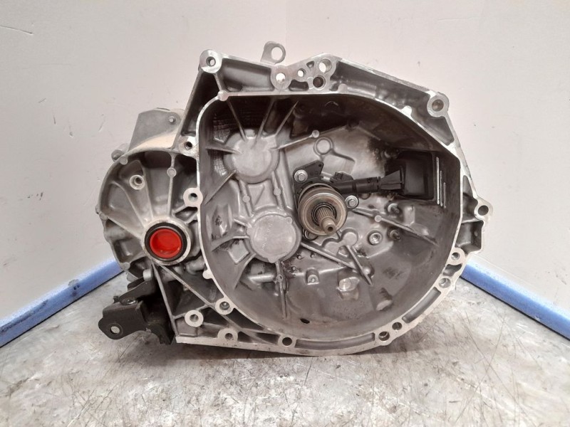 Recambio de caja cambios para peugeot 2008 (--.2013) allure referencia OEM IAM 20EA59 3404251 6VELOCIDADES