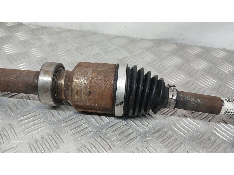 Recambio de transmision delantera derecha para renault clio iv business referencia OEM IAM 391008239R  