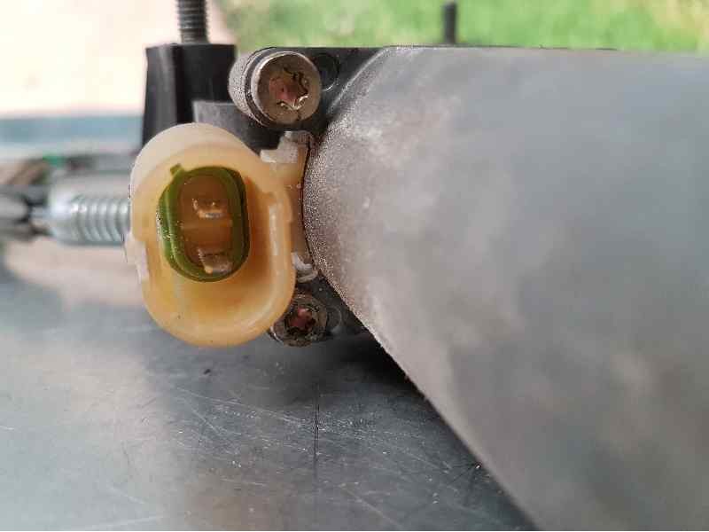 Recambio de elevalunas delantero derecho para renault clio ii fase i (b/cbo) 1.2 alize referencia OEM IAM  2 PINS ELECTRICO