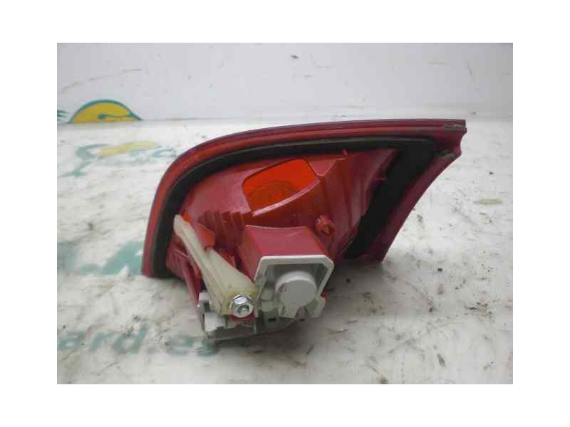 Recambio de piloto trasero izquierdo para audi a3 sportback (8p) 2.0 tdi ambiente referencia OEM IAM 8P4945093B 1000002801284 IN