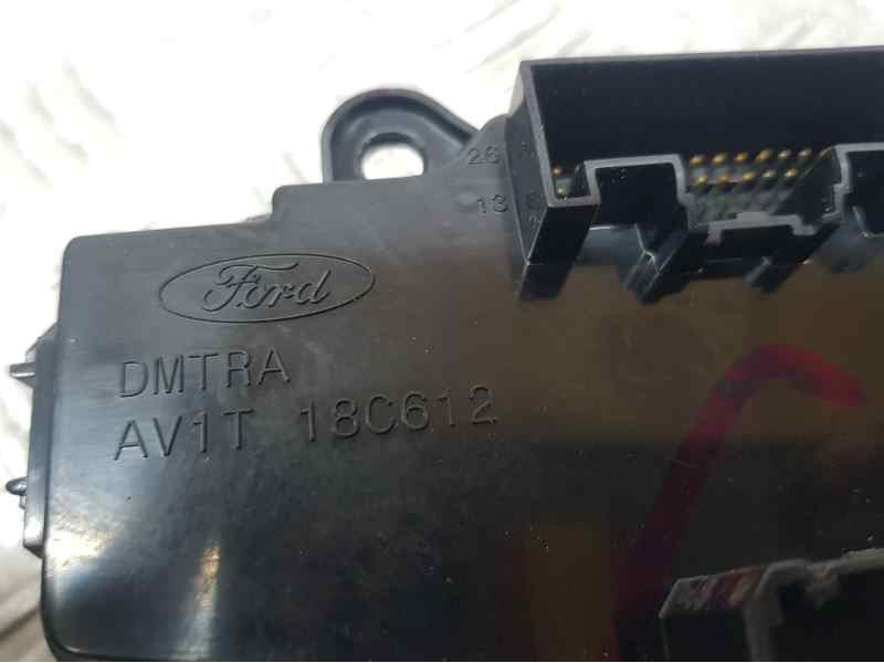 Recambio de mando climatizador para ford tourneo courier (c4a) titanium referencia OEM IAM E1067607D  