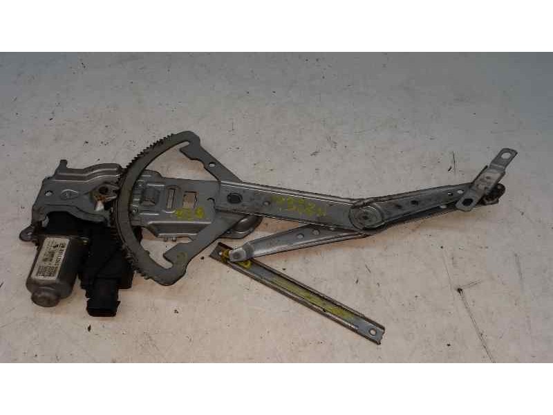 Recambio de elevalunas delantero izquierdo para opel corsa c club referencia OEM IAM  6 PINS ELECTRICO