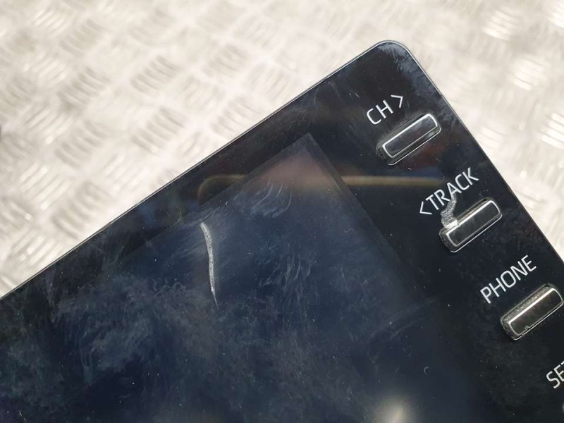 Recambio de sistema navegacion gps para toyota c-hr hybrid advance referencia OEM IAM 86140F4230 CVRT29E5AE TOCADO // RAYADO