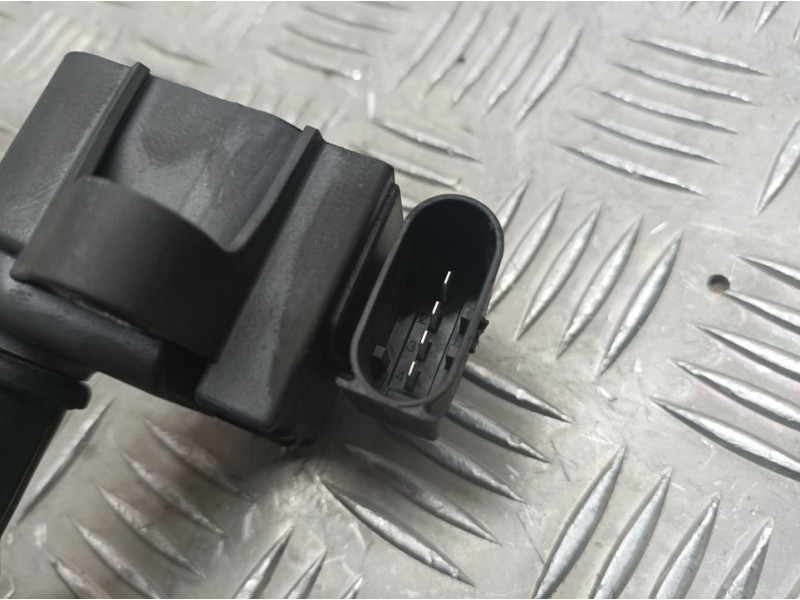 Recambio de bobina encendido para mercedes-benz clase b (247) b180 referencia OEM IAM A2829062100  