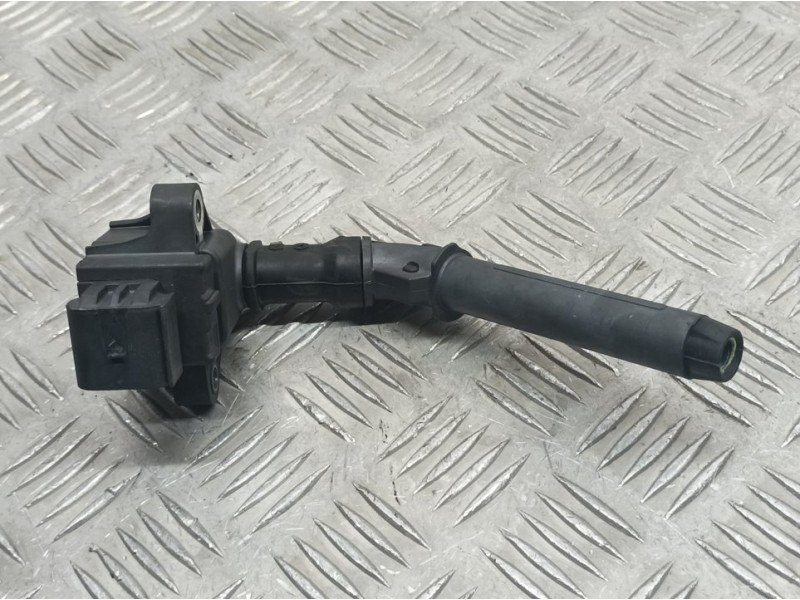 Recambio de bobina encendido para mercedes-benz clase b (247) b180 referencia OEM IAM A2829061000  