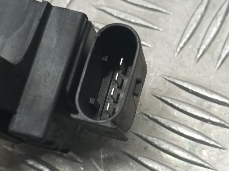 Recambio de bobina encendido para mercedes-benz clase b (247) b180 referencia OEM IAM A2829061000  