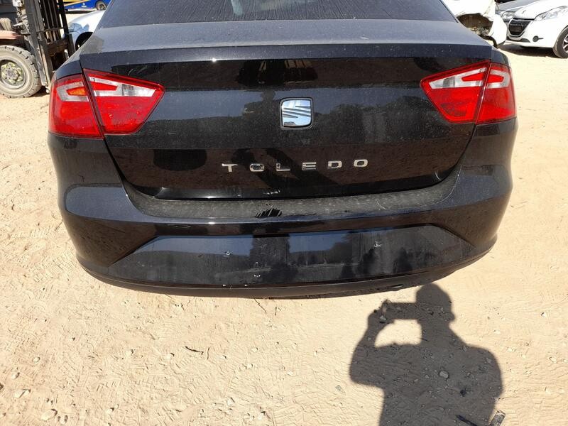 Recambio de paragolpes trasero para seat toledo iv (kg3) 1.6 tdi referencia OEM IAM 6JH807421DGRU  