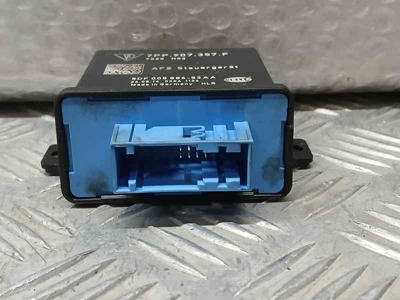 Recambio de modulo electronico para porsche macan (typ ) s diesel referencia OEM IAM 7PP907357F 5DF00888653AA HELLA MÓDULO DE LU