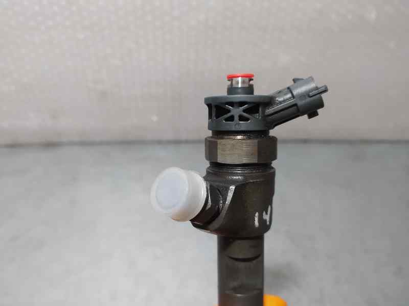 Recambio de inyector para nissan micra v (k14) acenta referencia OEM IAM H8201453073 0445110652 BOSCH