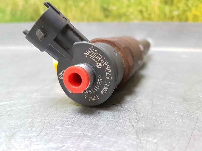 Recambio de inyector para peugeot 208 access referencia OEM IAM 870689 0445110339 BOSCH