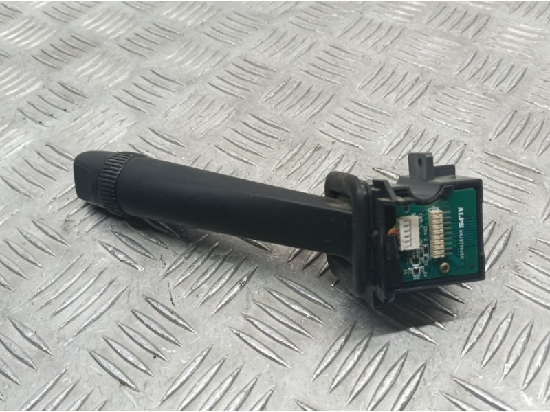 Recambio de mando limpia para volvo s60 berlina 2.4 d referencia OEM IAM 8691695  