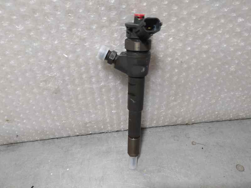 Recambio de inyector para nissan micra v (k14) acenta referencia OEM IAM H8201453073 0445110652 BOSCH