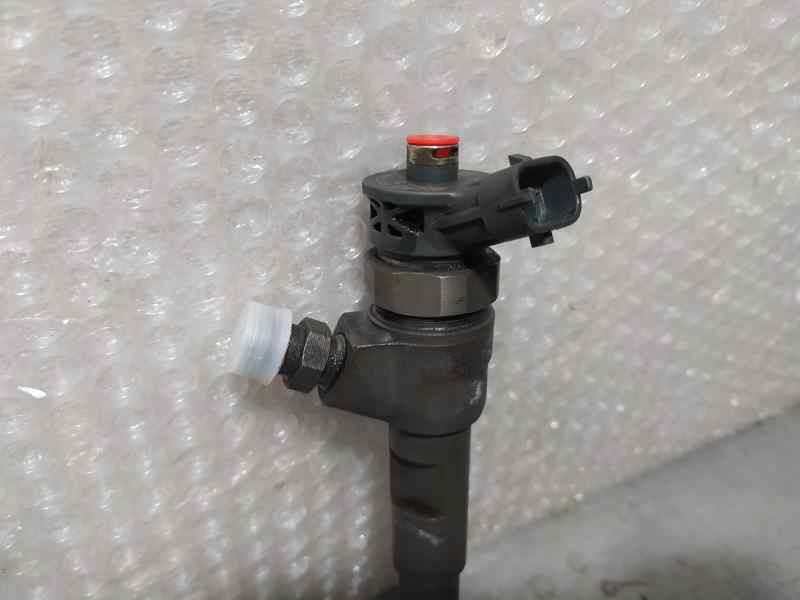 Recambio de inyector para nissan micra v (k14) acenta referencia OEM IAM H8201453073 0445110652 BOSCH