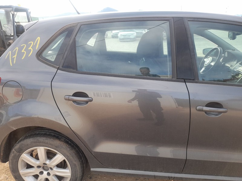 Recambio de puerta trasera derecha para volkswagen polo v (6r1, 6c1) 1.6 tdi referencia OEM IAM 6R4833056J  