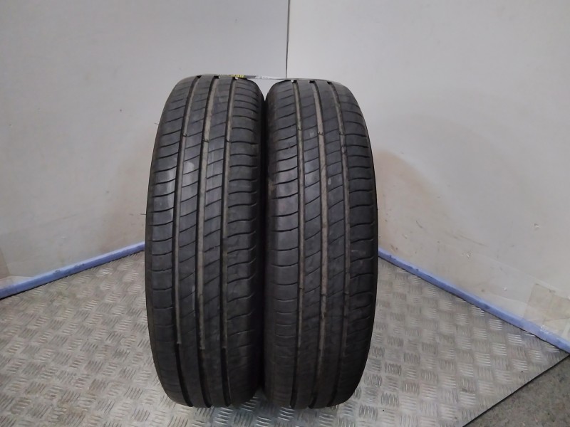 Recambio de neumatico pareja para neumaticos reutilizados - referencia OEM IAM 175651787H 175/65/17/87H MICHELIN