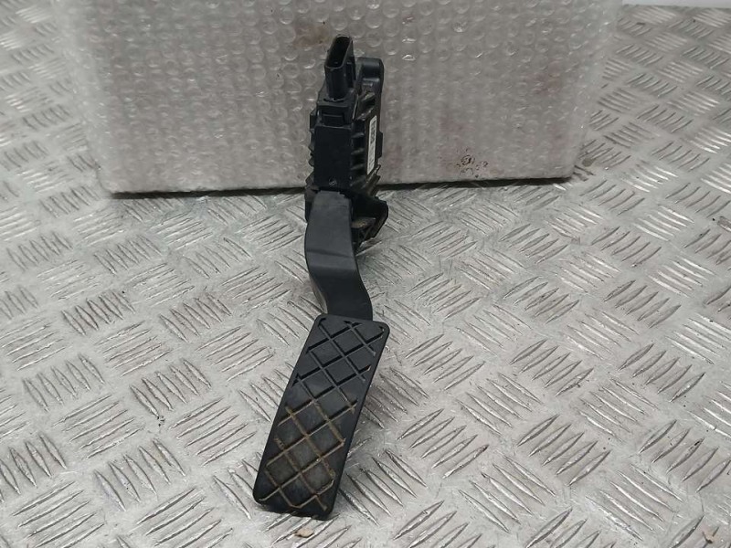 Recambio de potenciometro pedal para volkswagen golf vii sportsvan advance bluemotion tech referencia OEM IAM 5Q1723503H 6PV0106