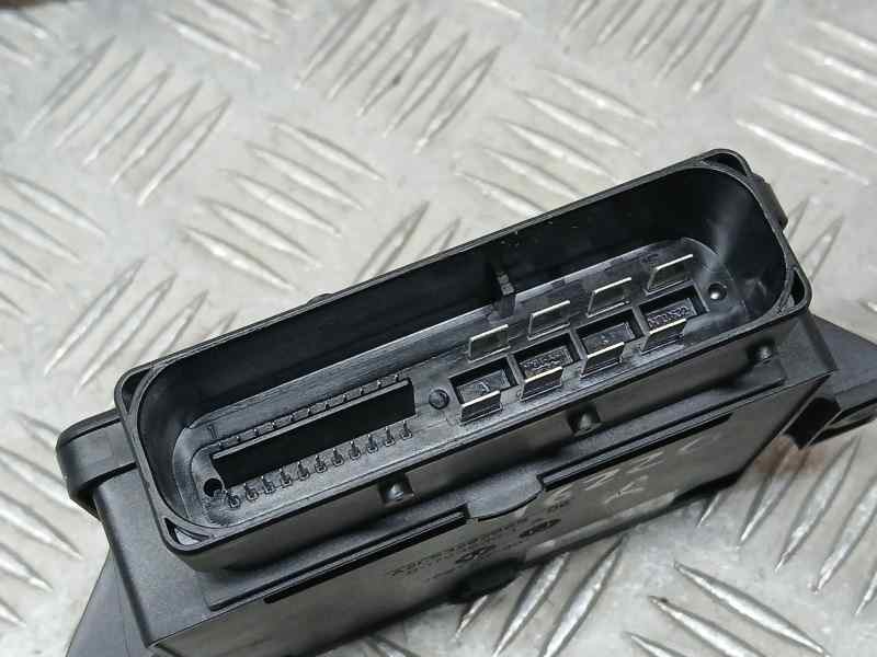 Recambio de modulo electronico para porsche macan (typ ) s diesel referencia OEM IAM 95B907801B A2C84309200 TRW MÓDULO DE FRENO 