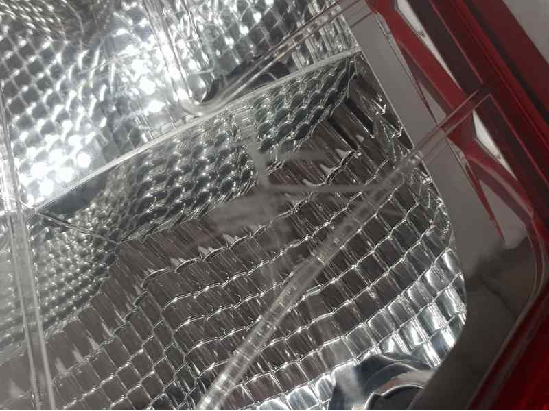 Recambio de piloto trasero derecho para ford transit connect kombi trend referencia OEM IAM DT1113404AC 90019013 VALEO ROZADO