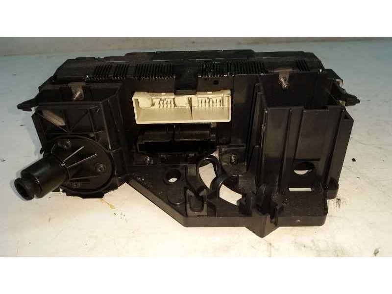 Recambio de mando climatizador para volkswagen golf v berlina (1k1) highline referencia OEM IAM 5HB00932201 1K1820045B 