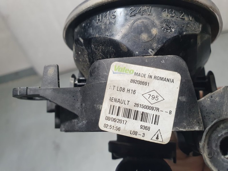 Recambio de faro antiniebla derecho para dacia duster ambiance 4x2 referencia OEM IAM 261500097R 89208691 VALEO