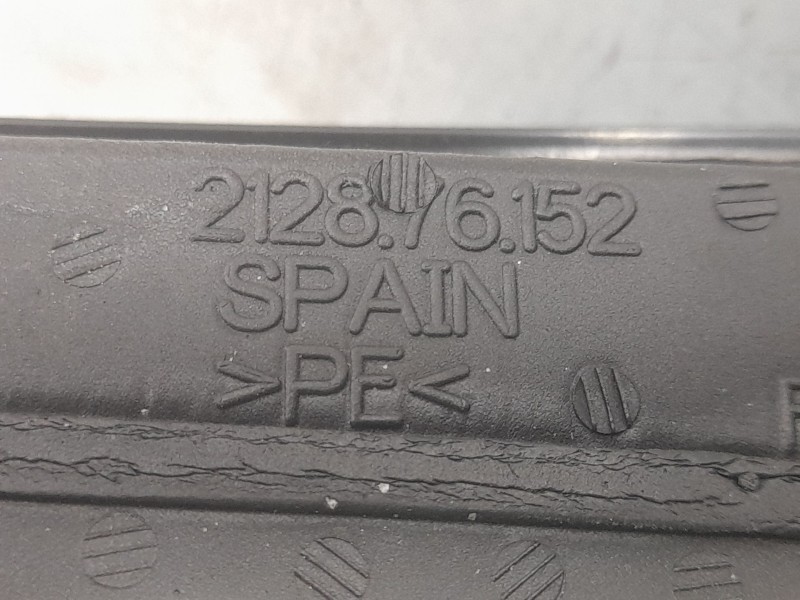 Recambio de retrovisor derecho para volkswagen polo v (6r1, 6c1) 1.6 tdi referencia OEM IAM 6R1857502AFD7R  