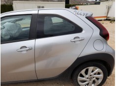 Recambio de puerta trasera izquierda para toyota aygo x (_b7_) 1.0 vvt-i (kgb70) referencia OEM IAM 670040H070  